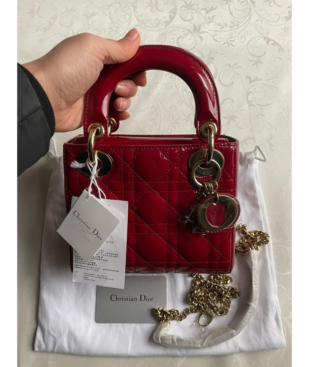 CHRISTIAN DIOR Красная сумка с короткими ручками из лакированной кожи, фото 7