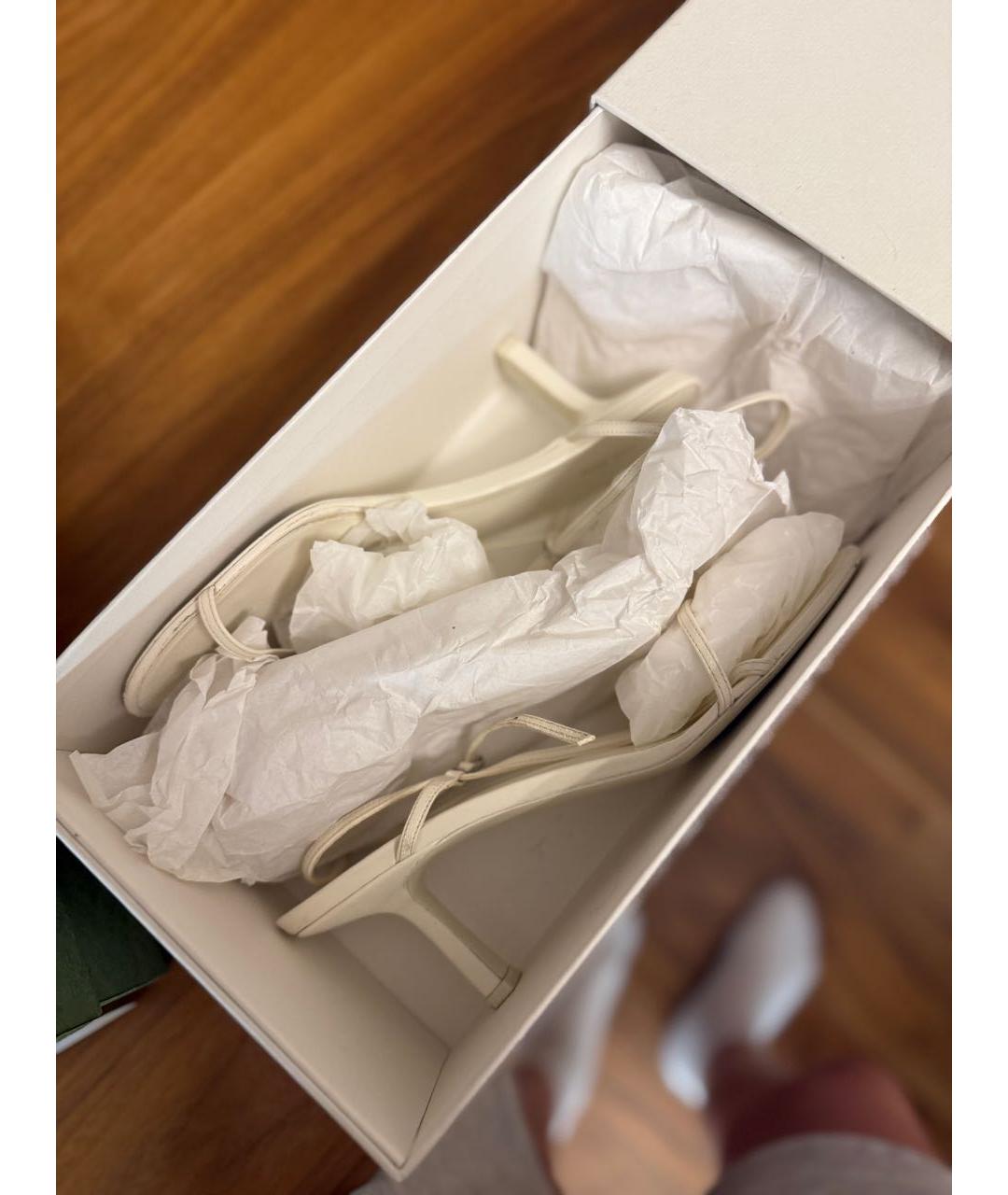 THE ROW Белые кожаные босоножки, фото 4