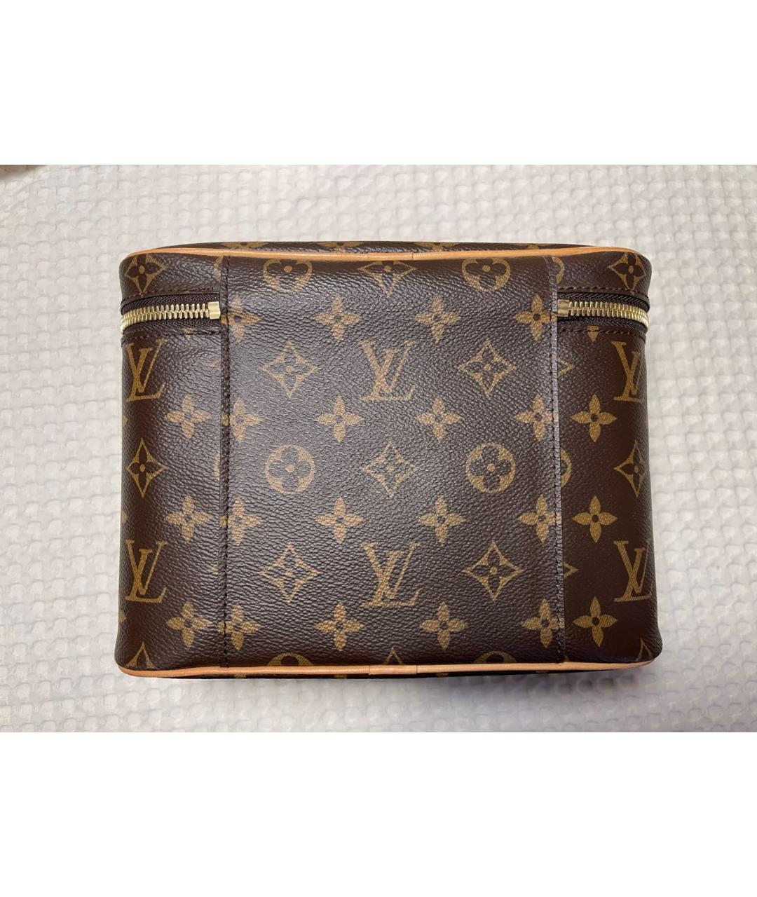 LOUIS VUITTON Коричневая кожаная косметичка, фото 7