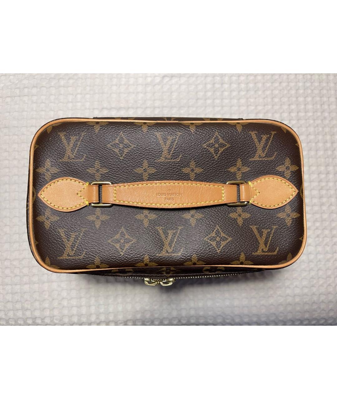 LOUIS VUITTON Коричневая кожаная косметичка, фото 6