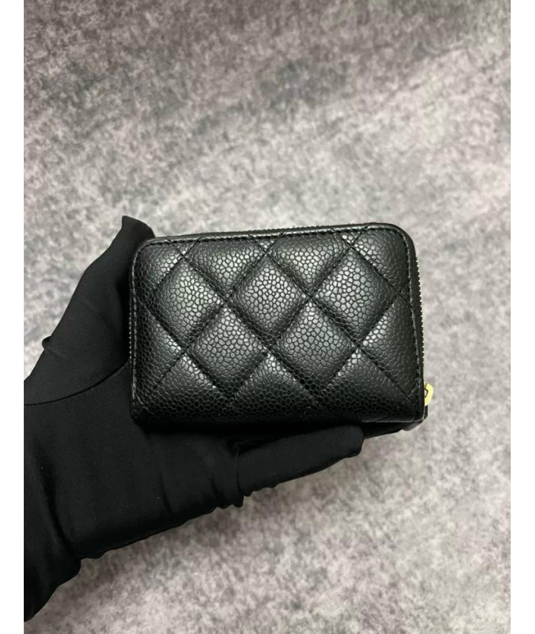 CHANEL PRE-OWNED Черный кожаный кошелек, фото 2