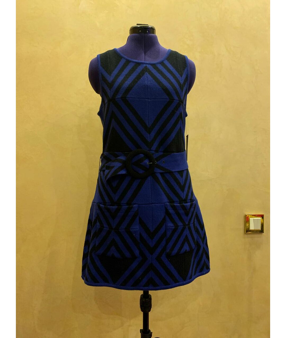 ALICE+OLIVIA Темно-синее шерстяное повседневное платье, фото 7