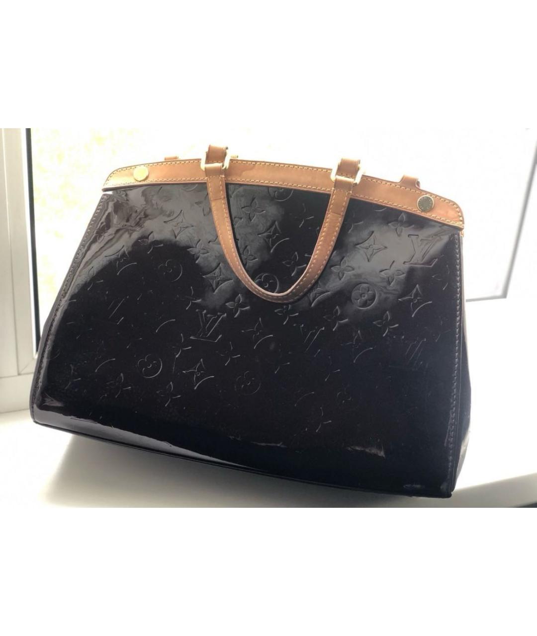 LOUIS VUITTON Бордовая сумка с короткими ручками из лакированной кожи, фото 2