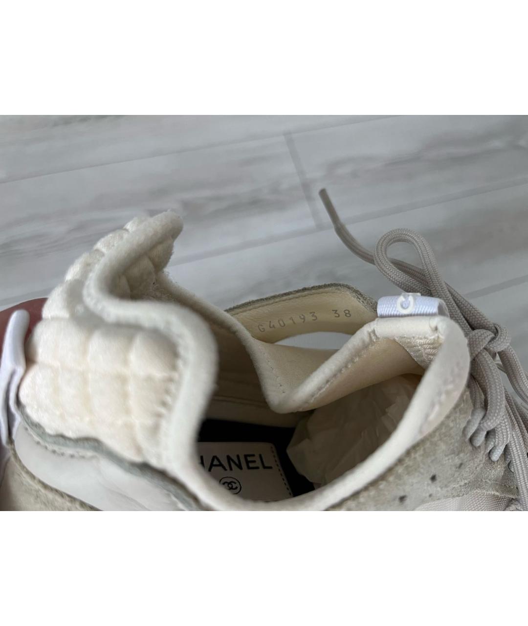 CHANEL PRE-OWNED Бежевые кроссовки, фото 7