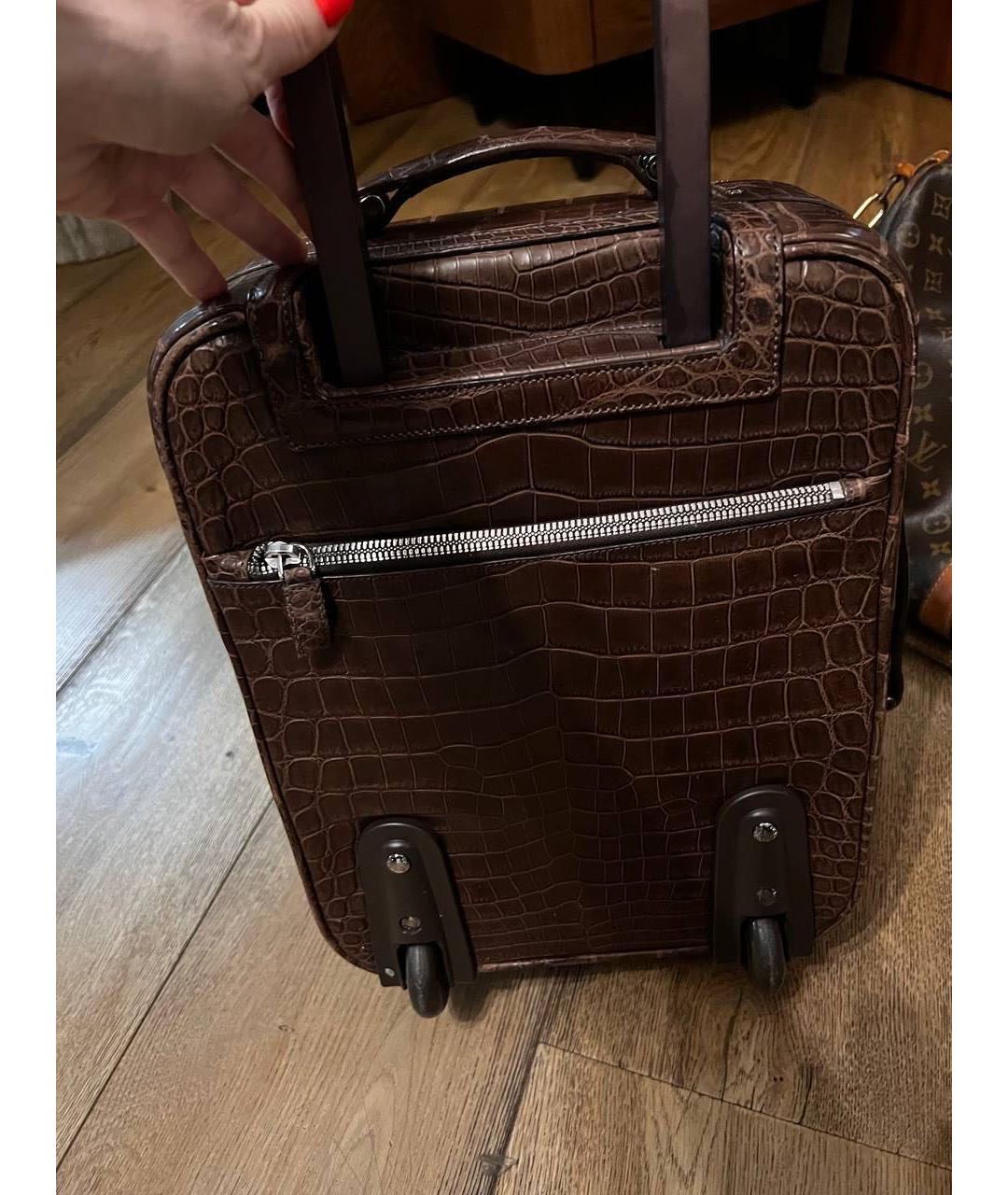 PRADA Коричневый кожаный чемодан, фото 2