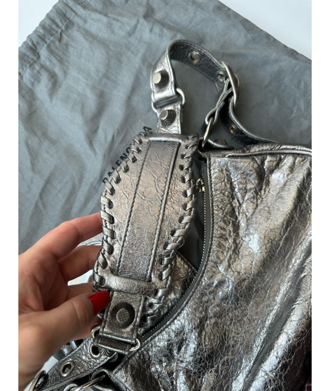 BALENCIAGA Серебряная кожаная сумка через плечо, фото 7