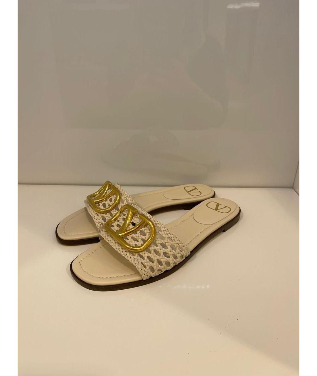 VALENTINO Бежевые шлепанцы, фото 2