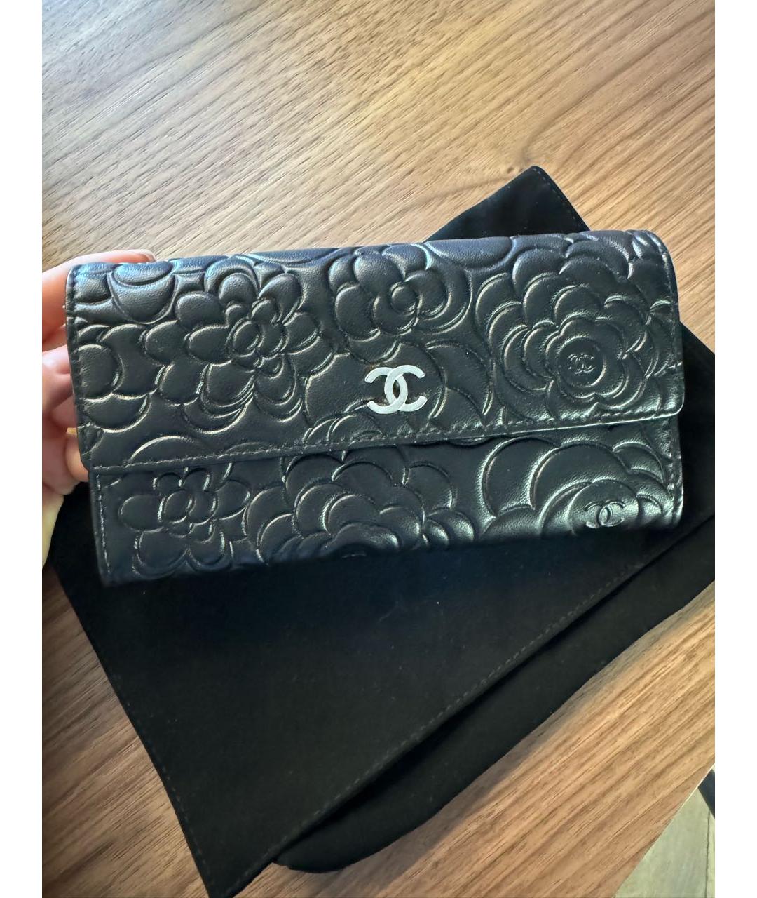 CHANEL PRE-OWNED Черный кожаный кошелек, фото 2