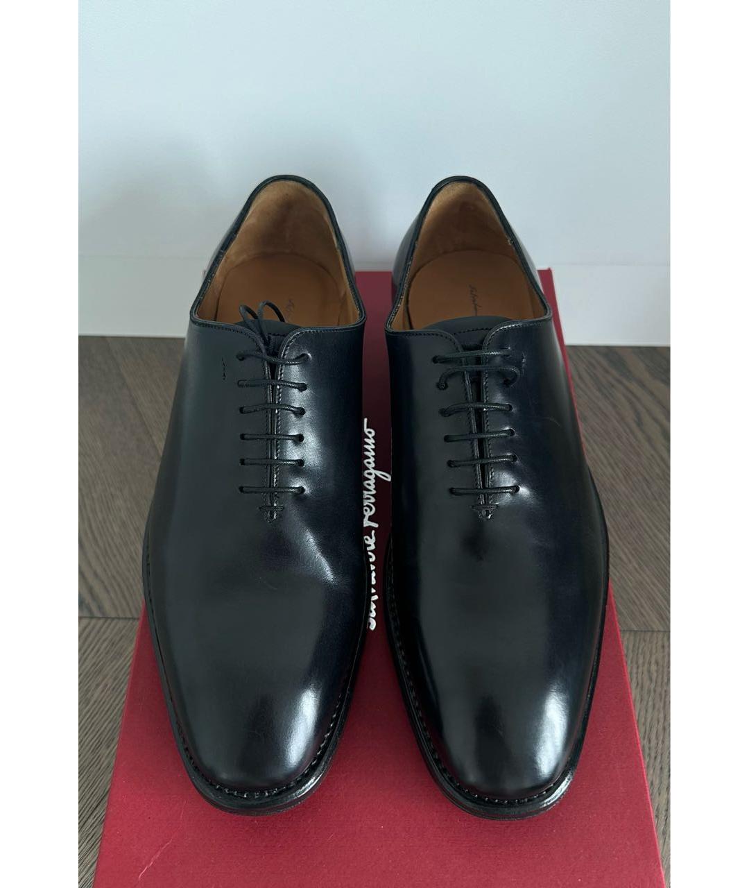 SALVATORE FERRAGAMO Черные кожаные низкие ботинки, фото 2