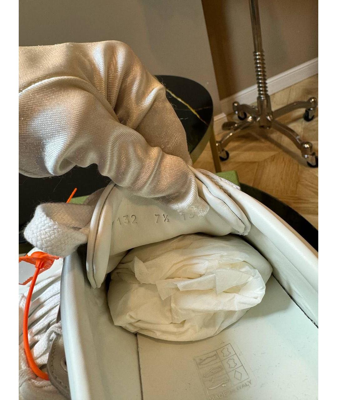 GUCCI Белые кожаные низкие кроссовки / кеды, фото 5