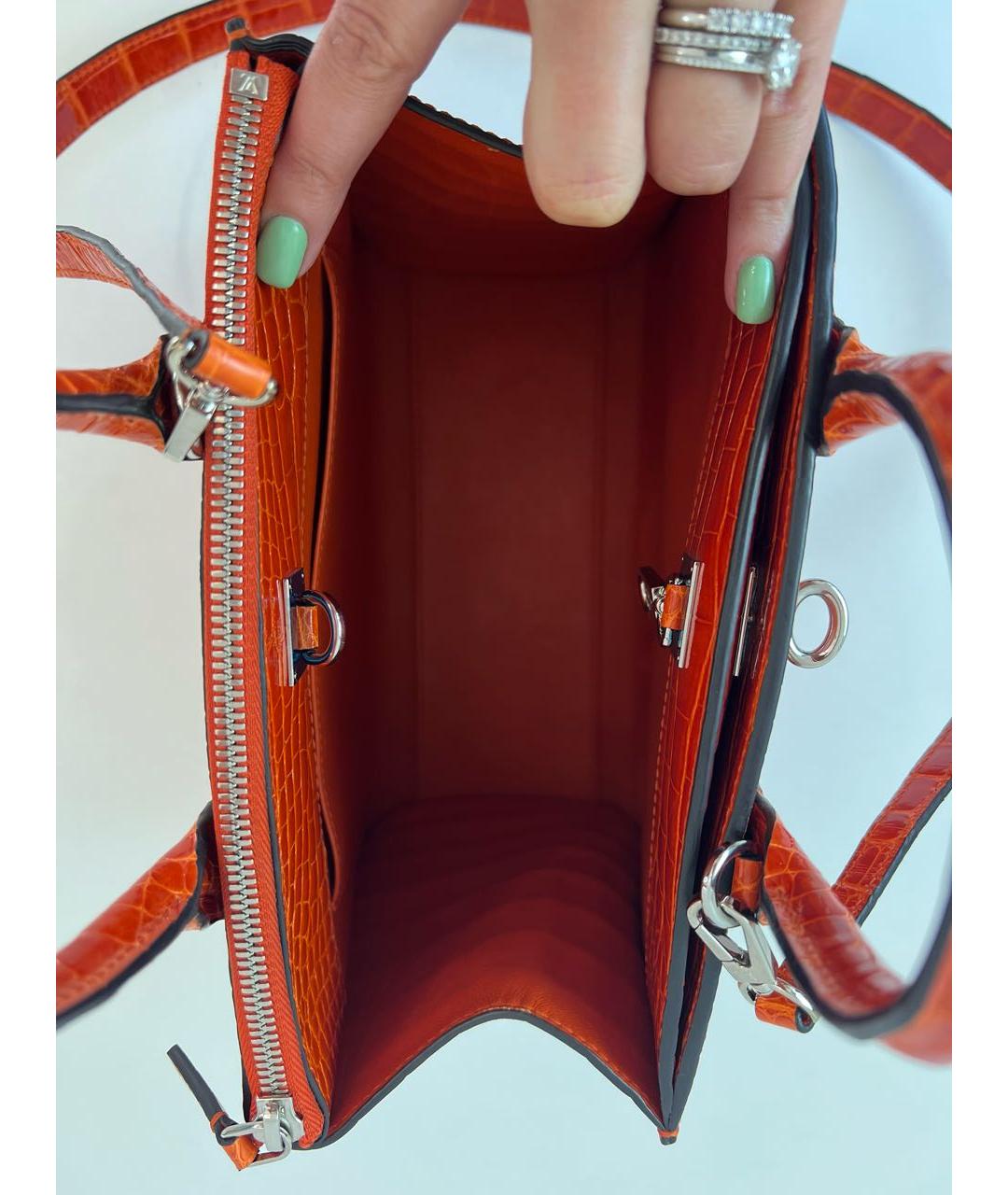 LOUIS VUITTON Оранжевая сумка с короткими ручками из экзотической кожи, фото 4