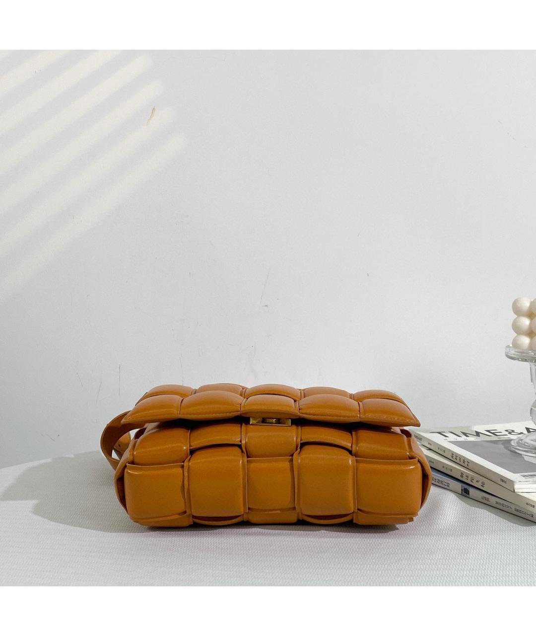 BOTTEGA VENETA Коричневая кожаная сумка через плечо, фото 4