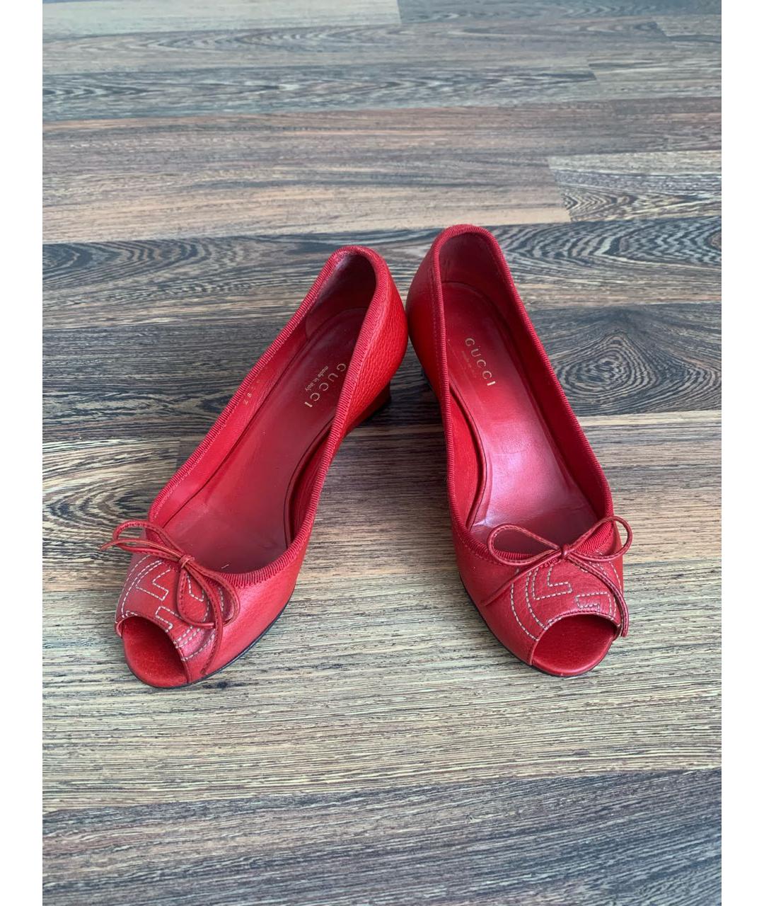 GUCCI Красные кожаные туфли, фото 2