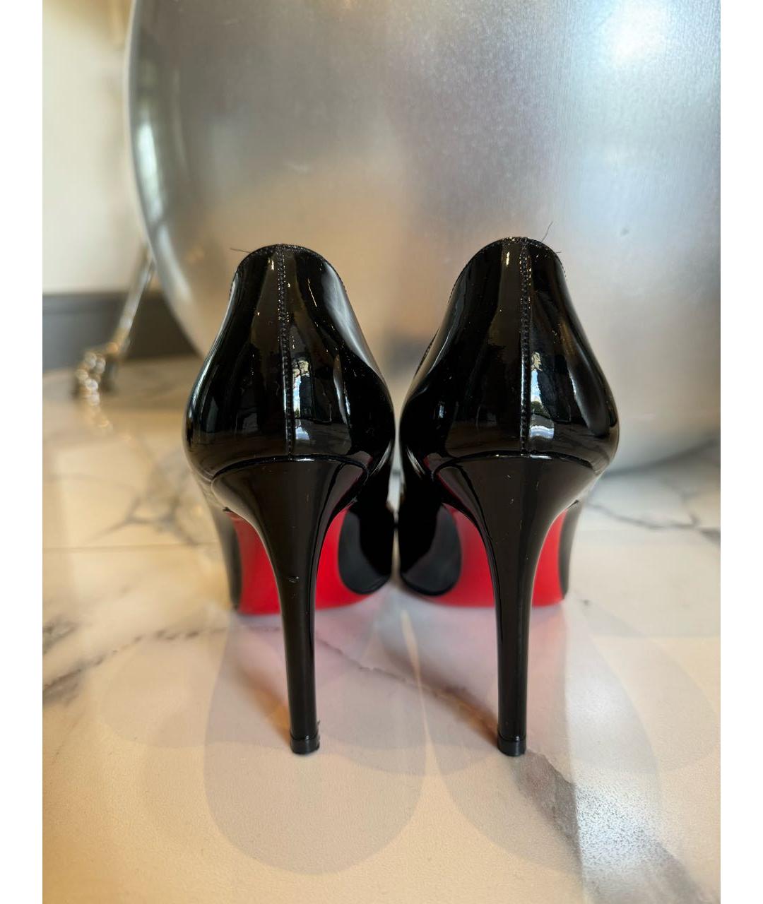 CHRISTIAN LOUBOUTIN Черные туфли из лакированной кожи, фото 4