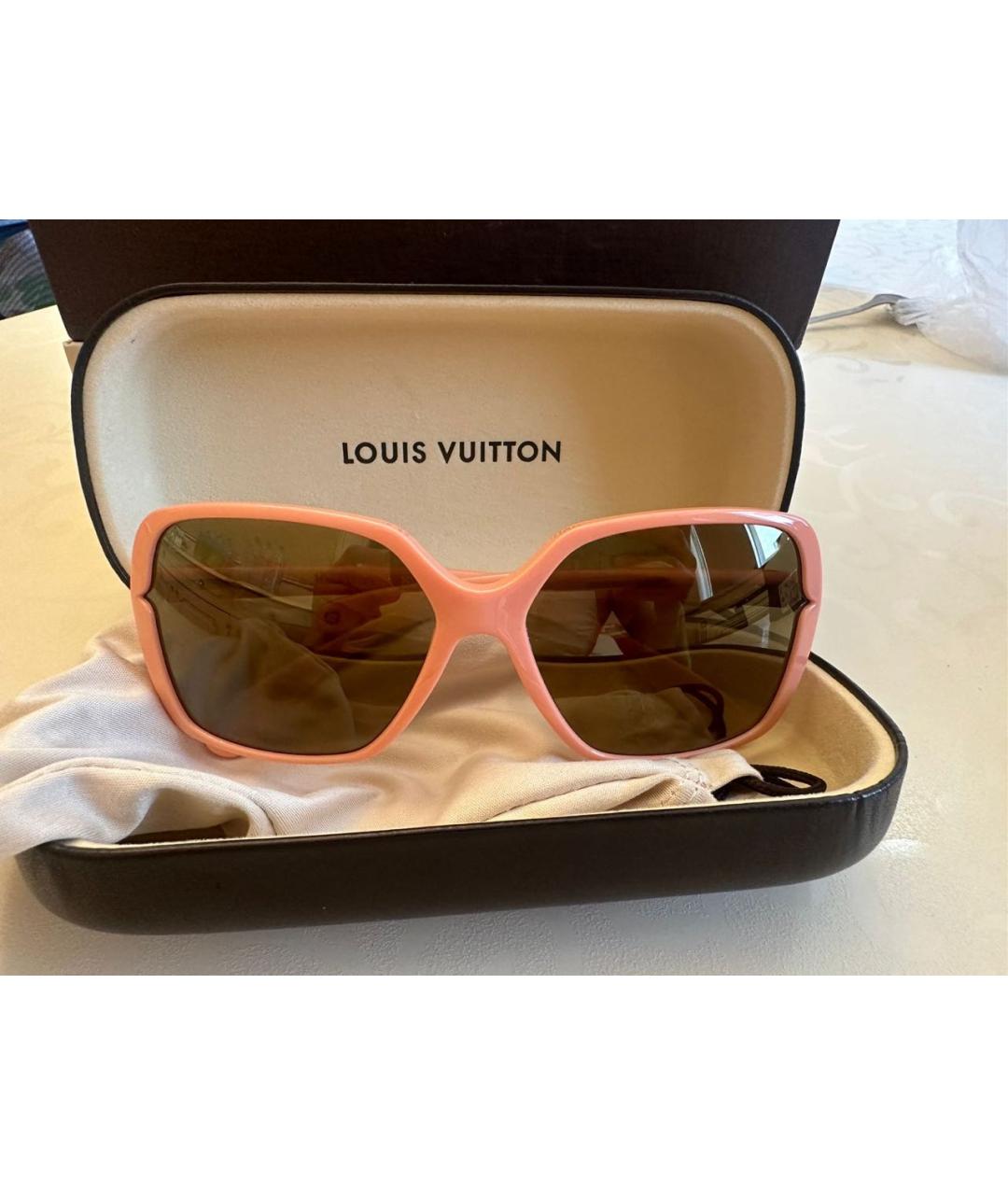 LOUIS VUITTON PRE-OWNED Коралловые пластиковые солнцезащитные очки, фото 3