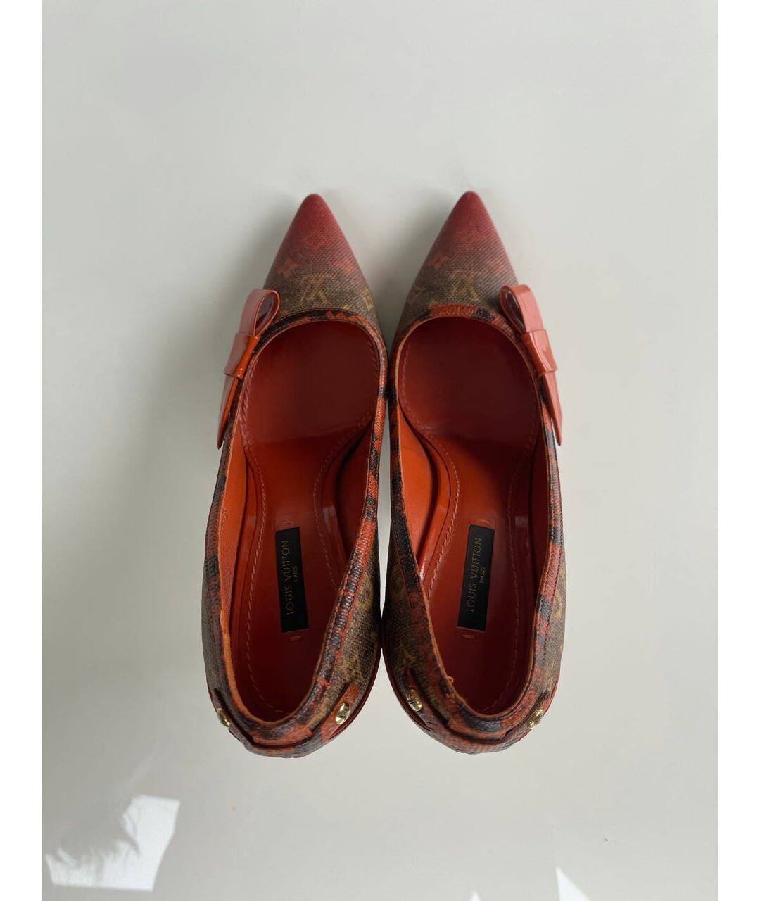 LOUIS VUITTON PRE-OWNED Оранжевое кожаные туфли, фото 3