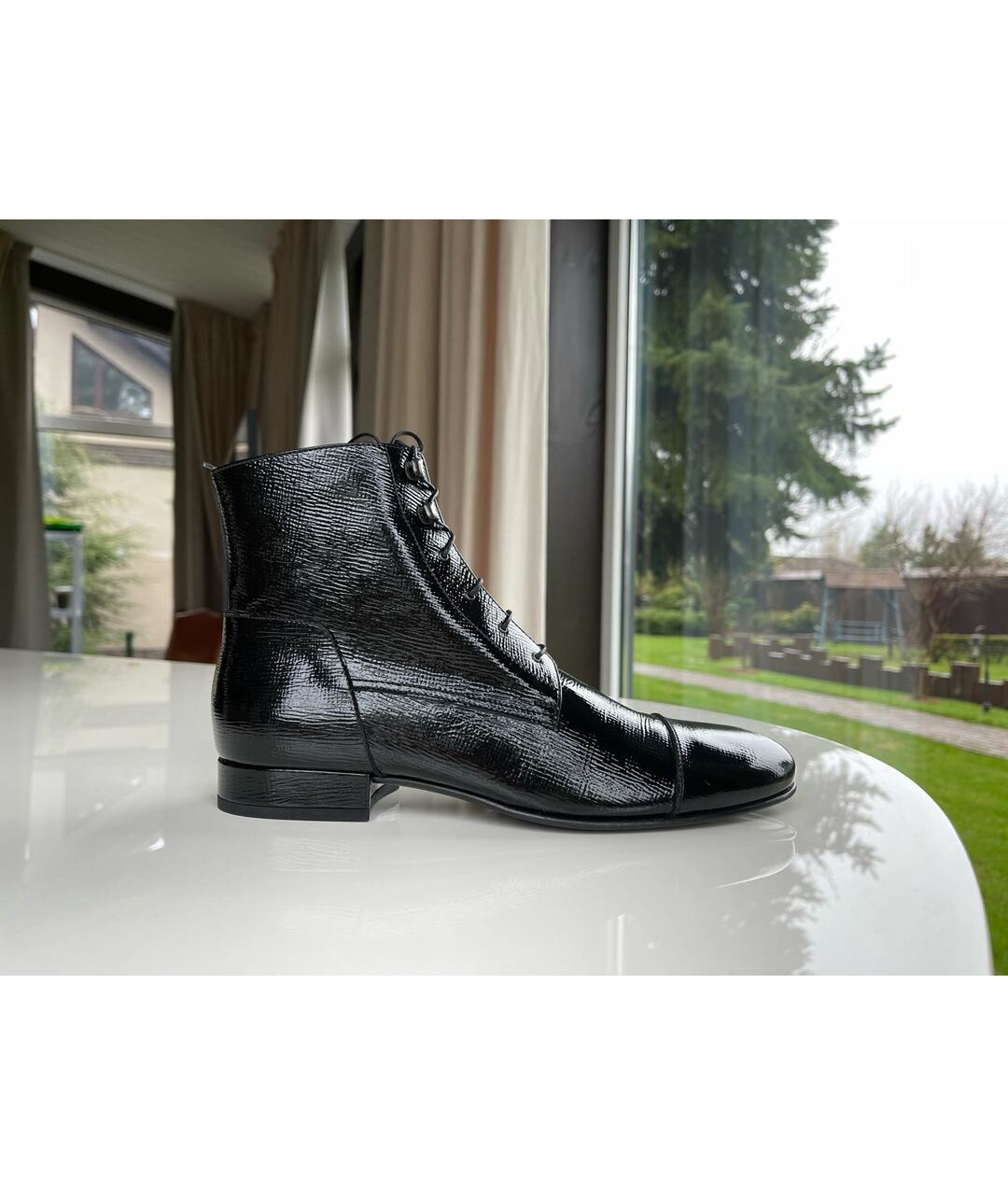 LOUIS VUITTON PRE-OWNED Черные высокие ботинки из лакированной кожи, фото 9