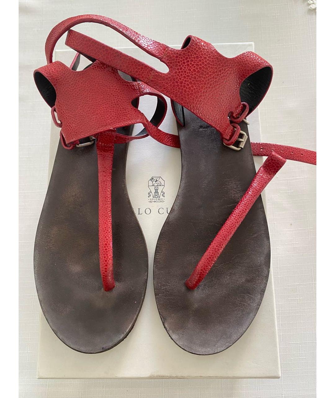BRUNELLO CUCINELLI Красные кожаные сандалии, фото 2