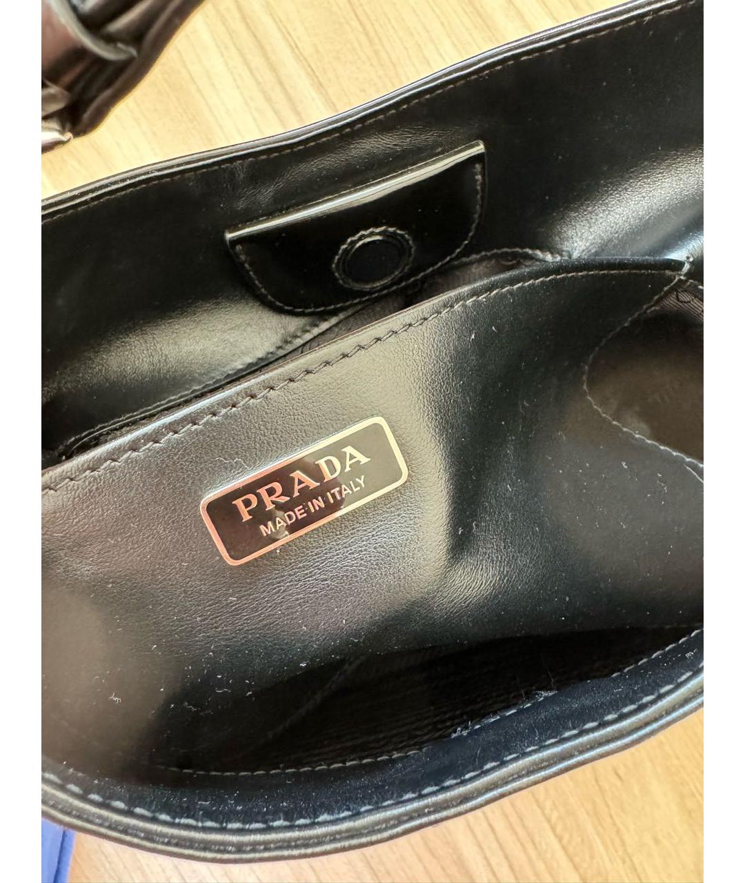 PRADA Черная сумка через плечо из лакированной кожи, фото 8
