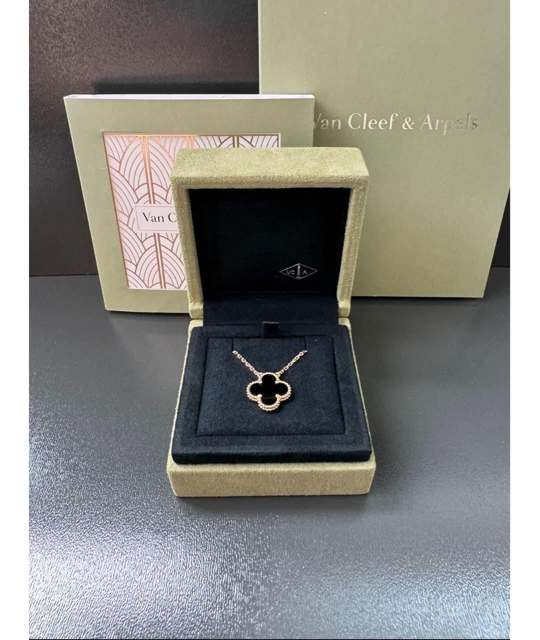 VAN CLEEF & ARPELS Черная подвеска из желтого золота, фото 2