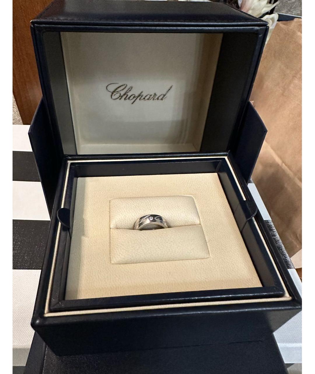 CHOPARD Серое кольцо из белого золота, фото 2