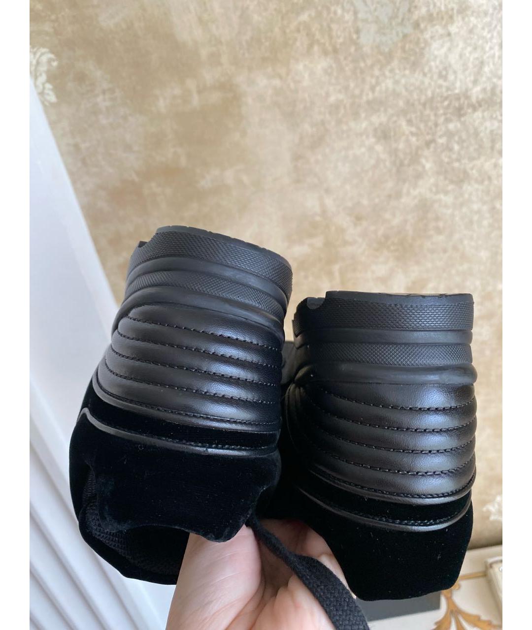 CHANEL Черные бархатные кроссовки, фото 6