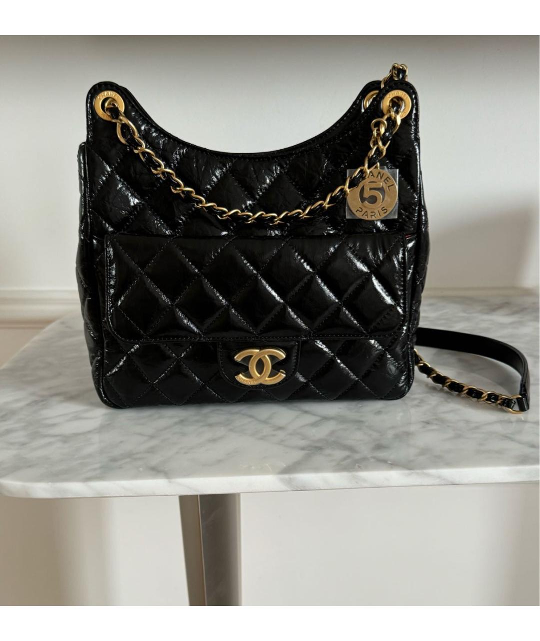 CHANEL PRE-OWNED Черная кожаная сумка через плечо, фото 4