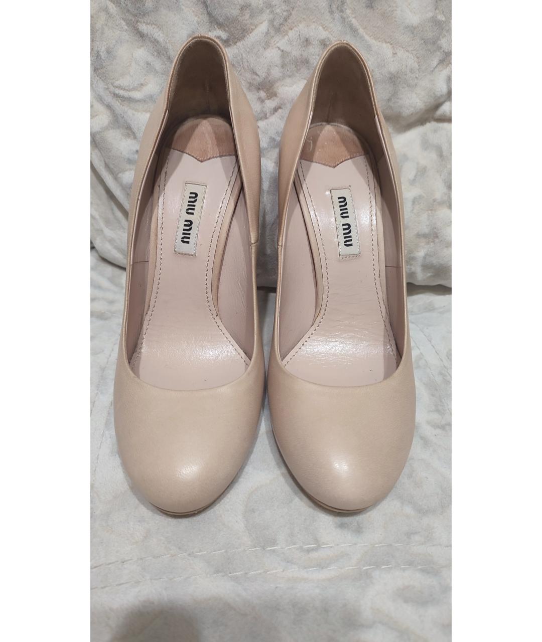 MIU MIU Бежевые кожаные туфли, фото 2