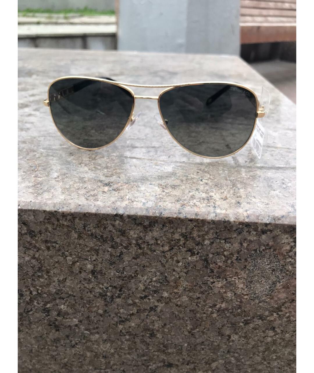 TIFFANY&CO Золотые металлические солнцезащитные очки, фото 5
