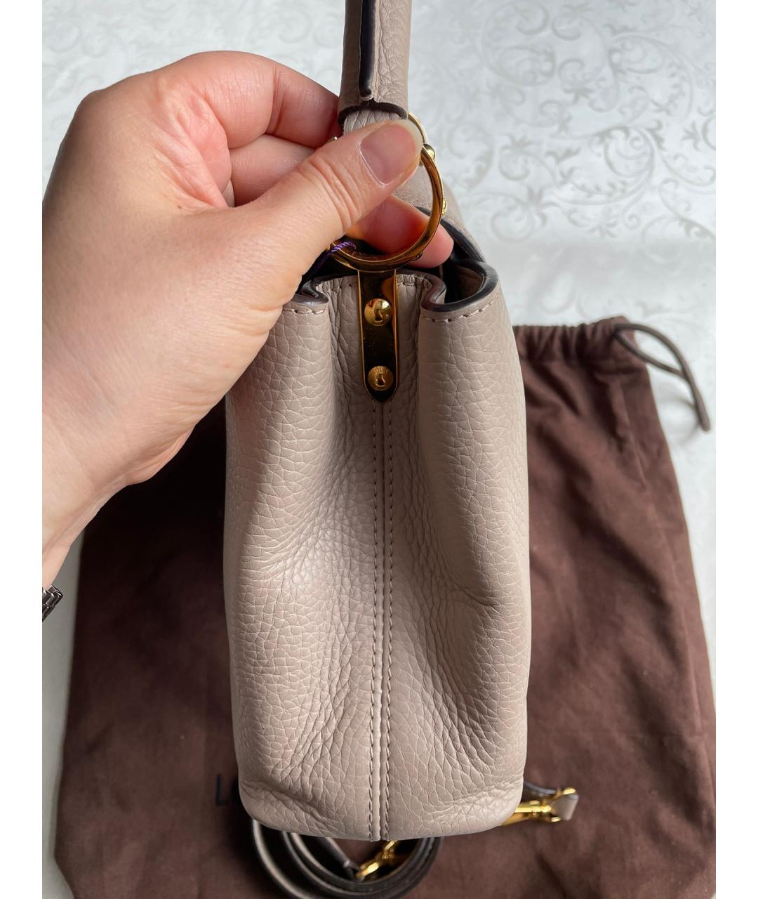 LOUIS VUITTON Серая кожаная сумка с короткими ручками, фото 3