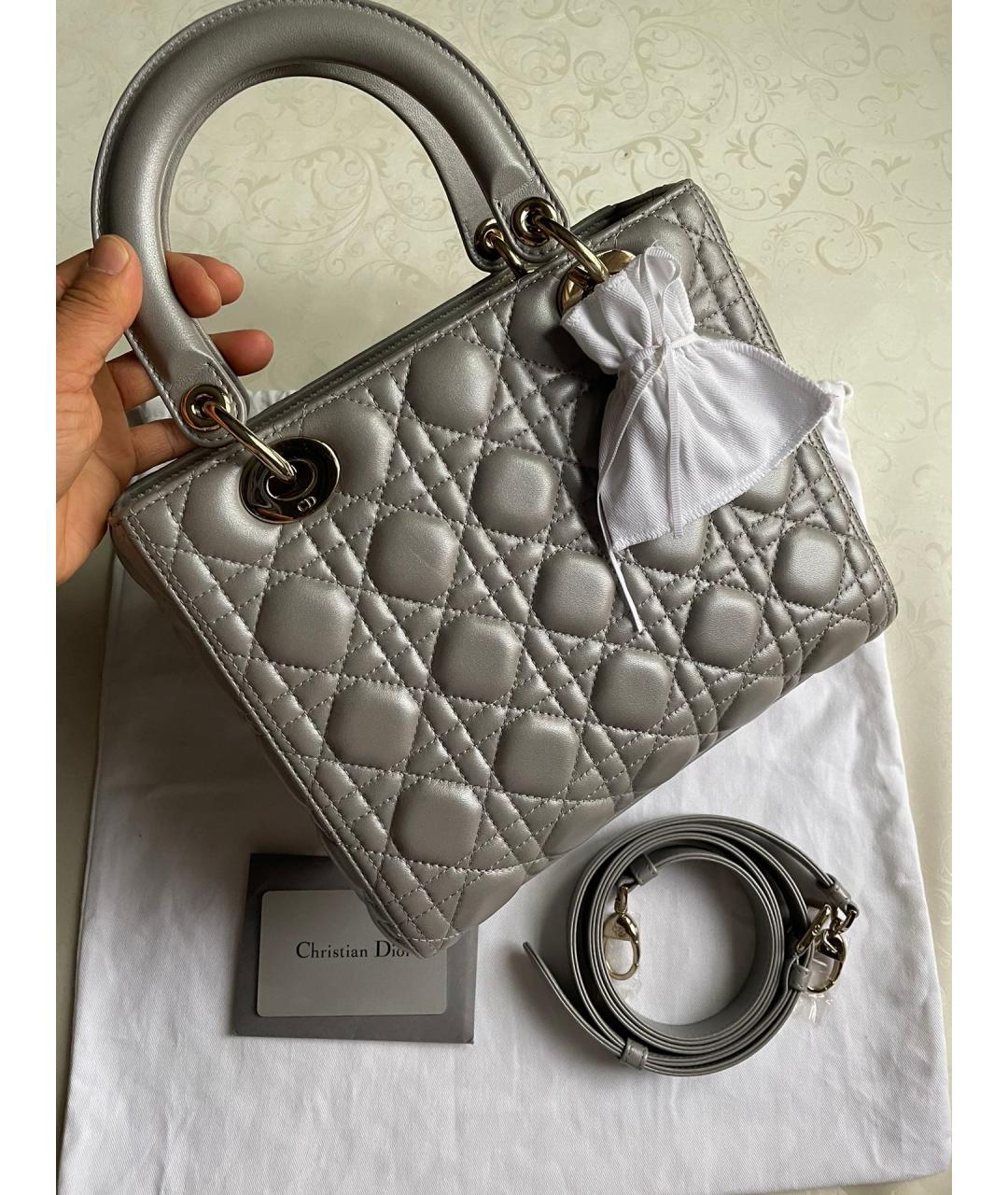 CHRISTIAN DIOR Серая кожаная сумка с короткими ручками, фото 2