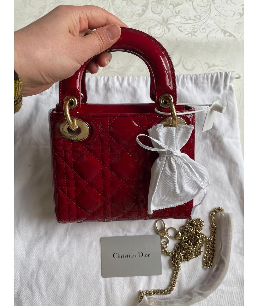 CHRISTIAN DIOR PRE-OWNED Красная сумка с короткими ручками из лакированной кожи, фото 7