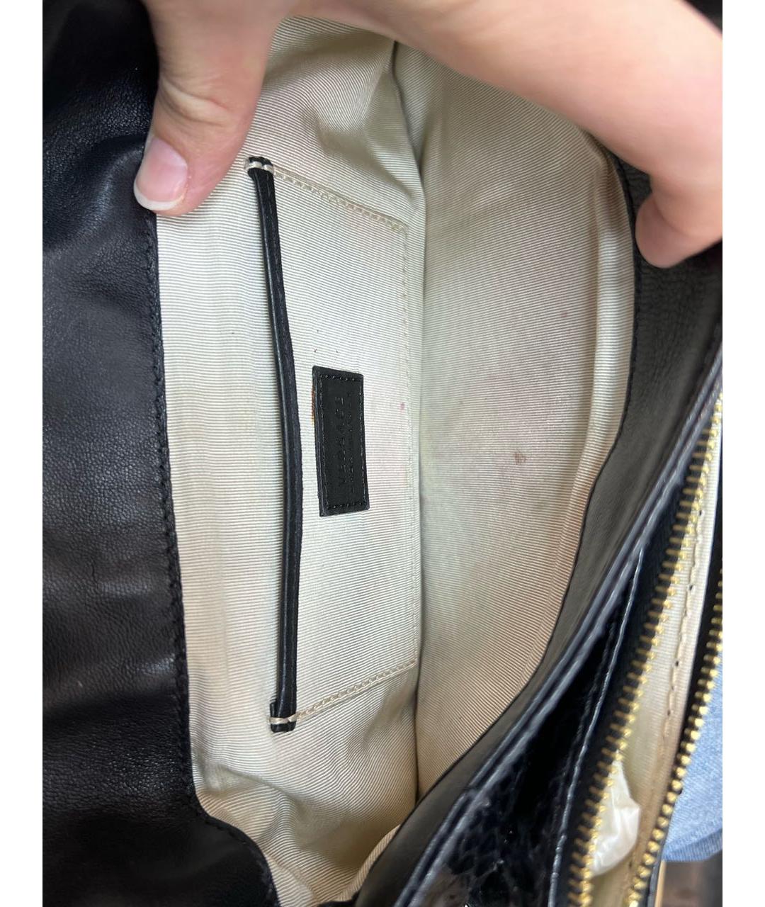 VERSACE Черная сумка с короткими ручками из экзотической кожи, фото 7