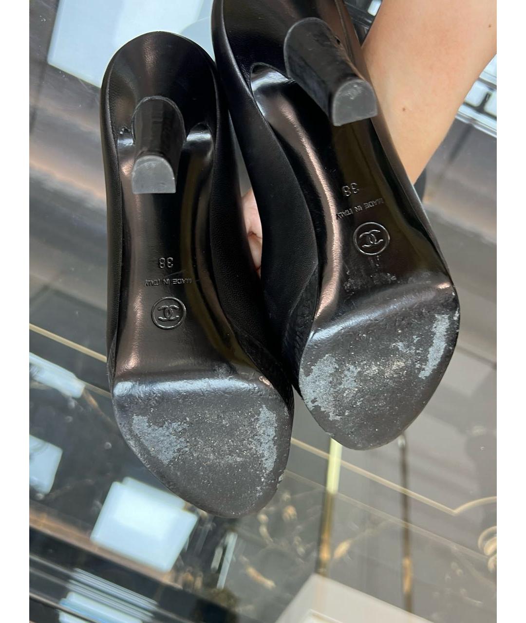 CHANEL Черные кожаные туфли, фото 6