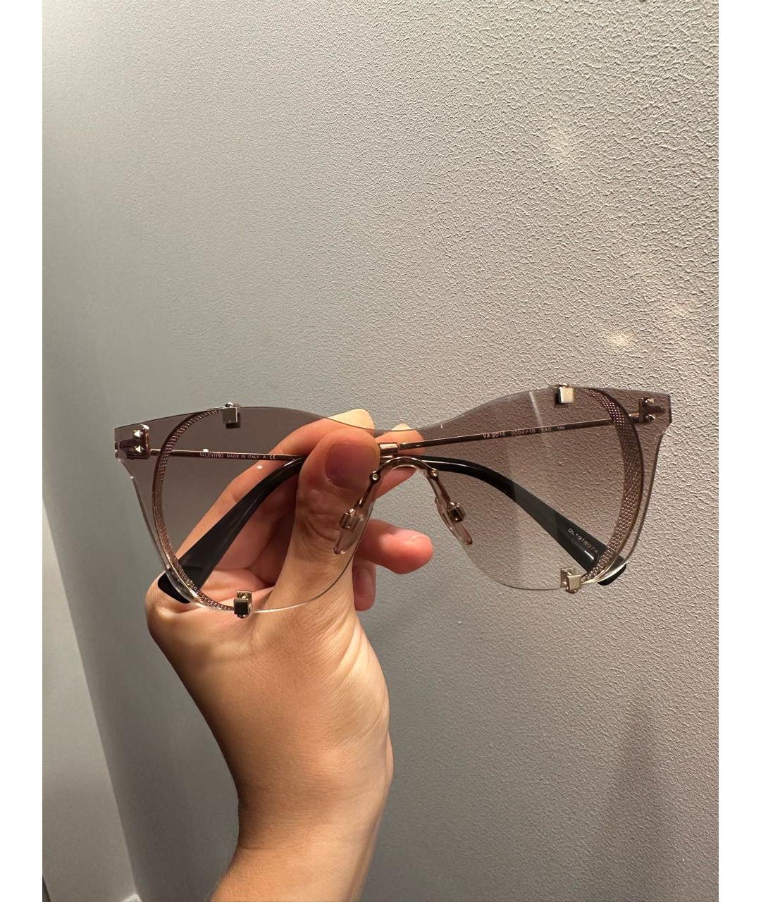 VALENTINO Коричневые металлические солнцезащитные очки, фото 4