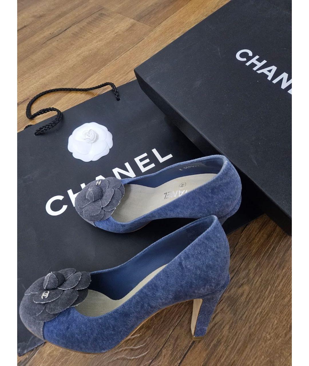 CHANEL PRE-OWNED Синие текстильные туфли, фото 2