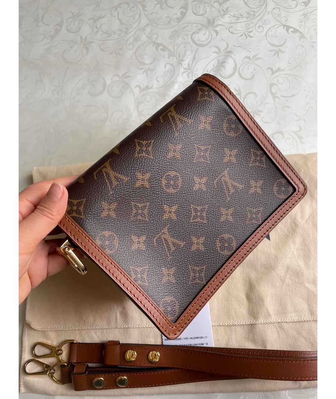 LOUIS VUITTON Коричневая сумка через плечо, фото 3