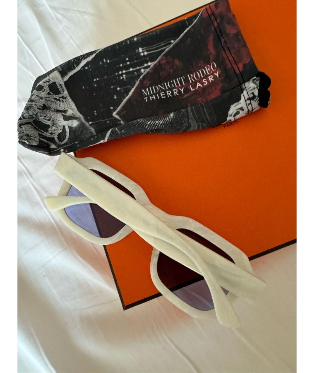 THIERRY LASRY Белые солнцезащитные очки, фото 3