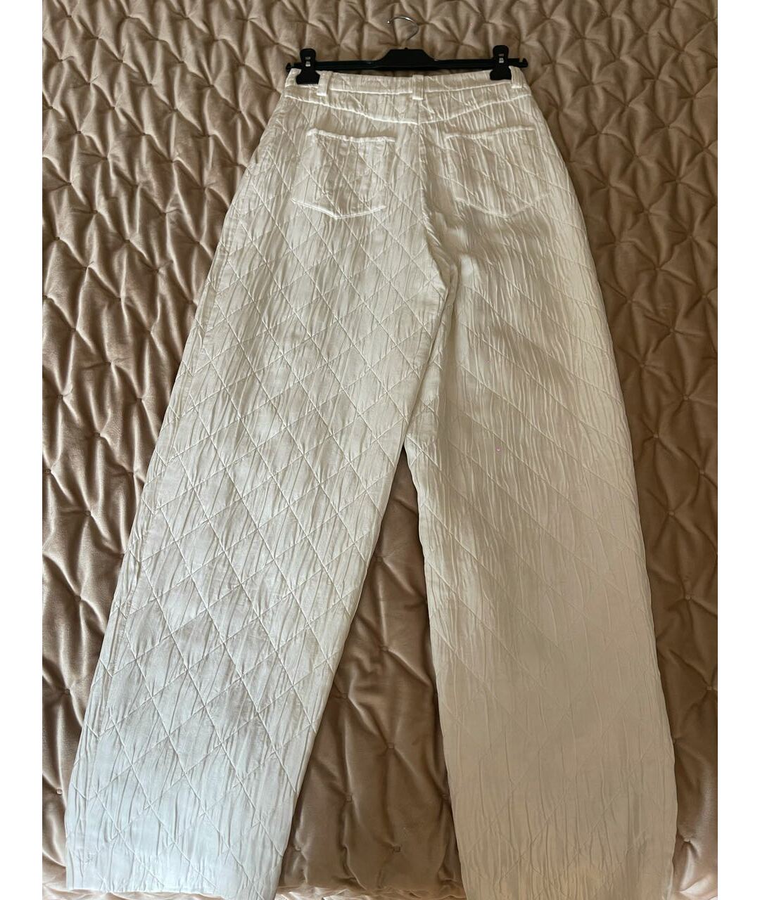 CHANEL PRE-OWNED Белые атласные прямые брюки, фото 2
