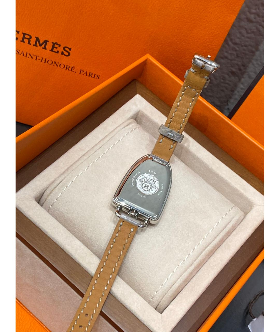 HERMES PRE-OWNED Белые стальные часы, фото 4