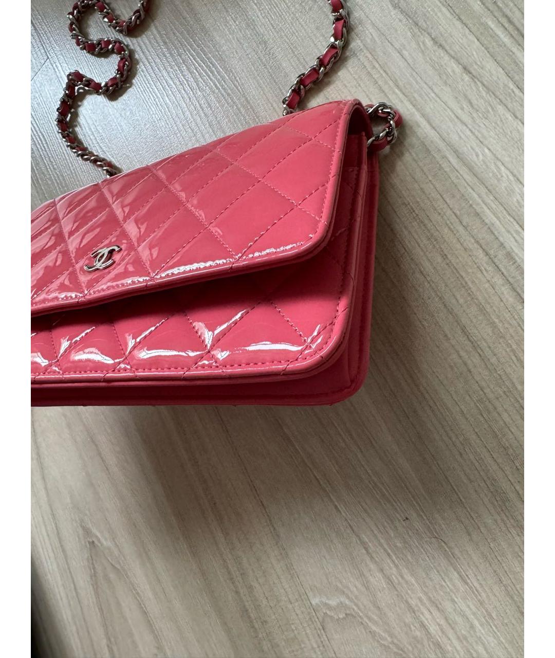 CHANEL PRE-OWNED Розовая сумка через плечо из лакированной кожи, фото 3