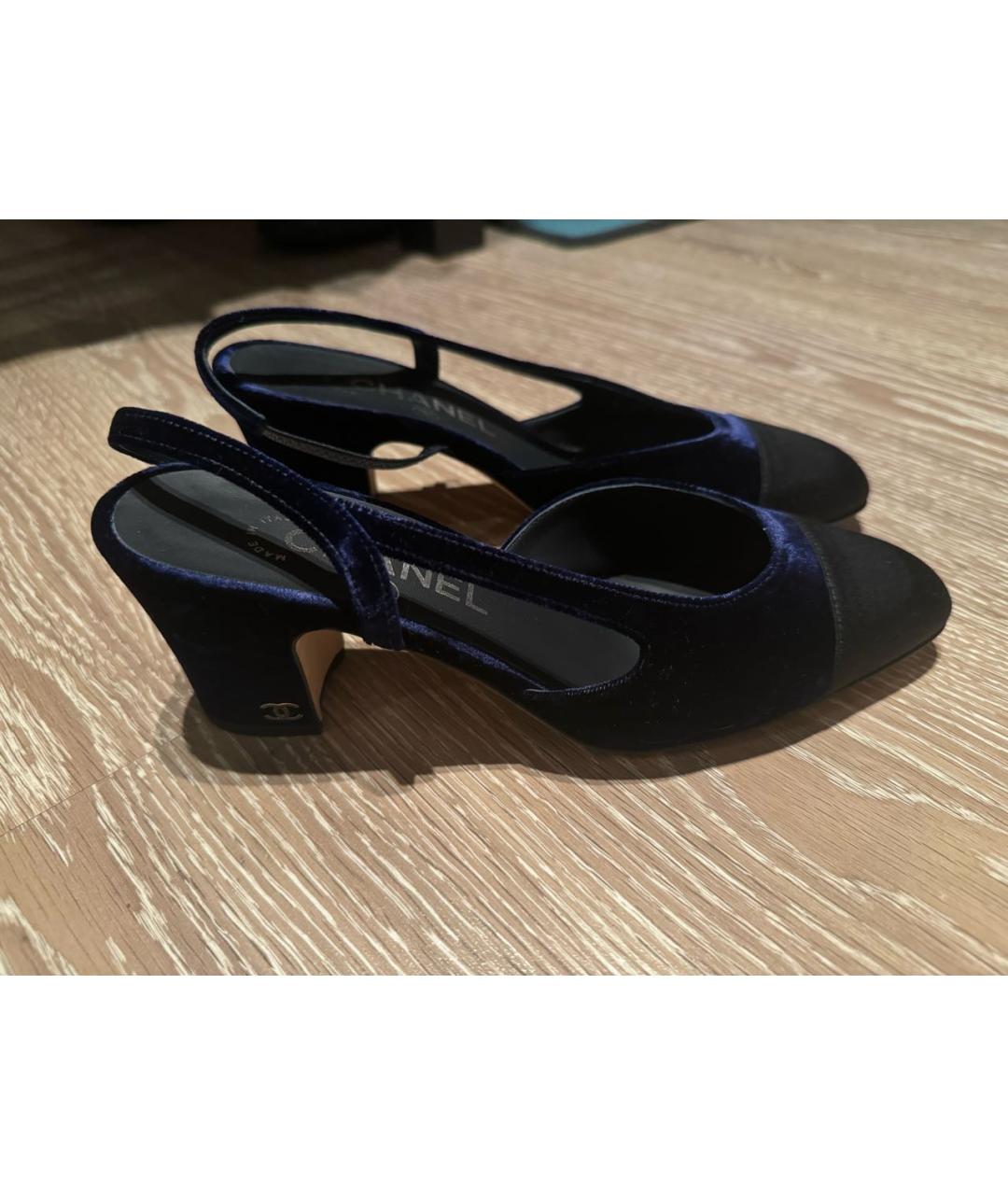 CHANEL Темно-синие бархатные туфли, фото 9