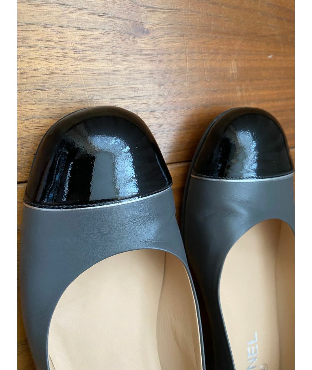 CHANEL PRE-OWNED Серые кожаные туфли, фото 5