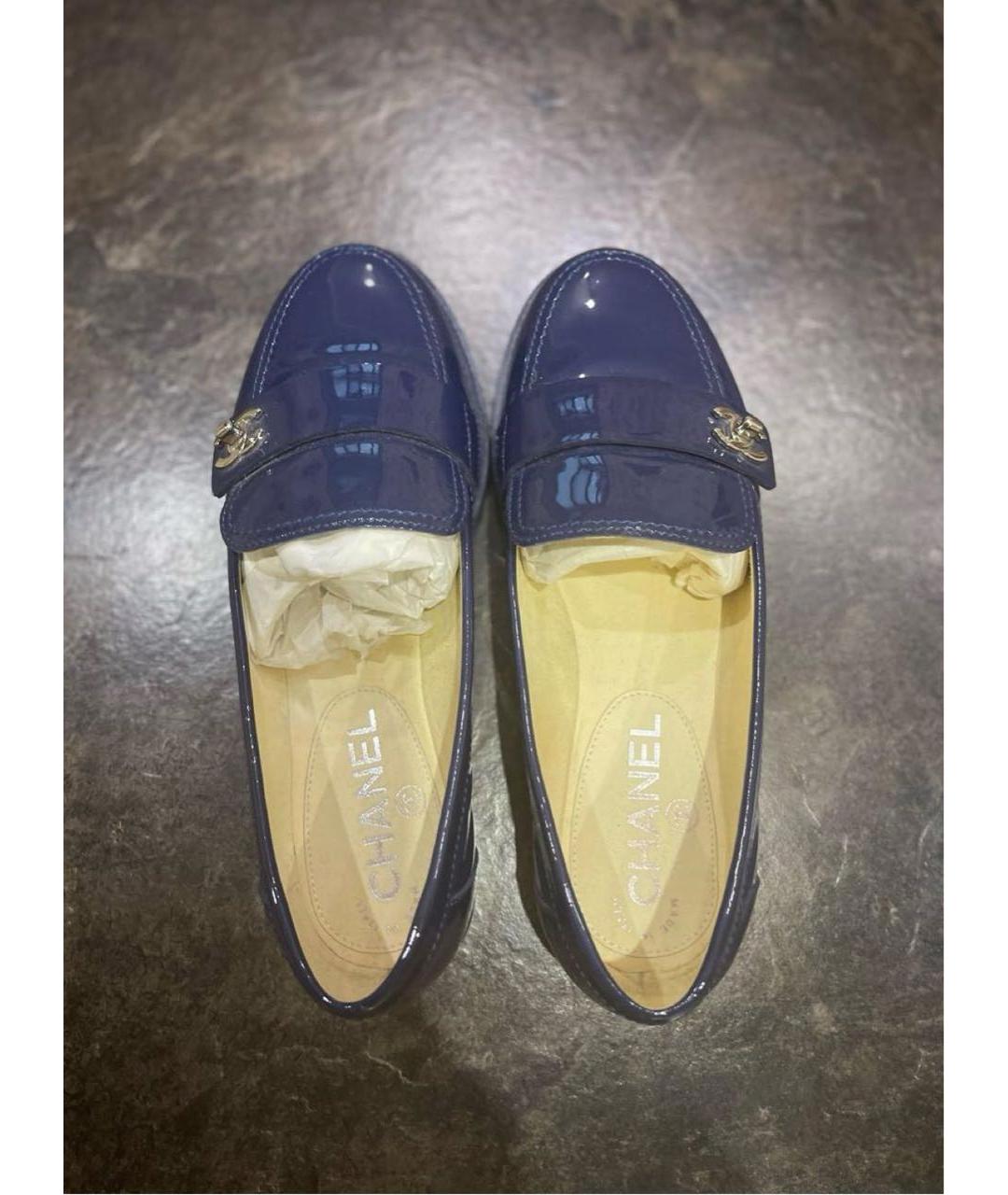 CHANEL PRE-OWNED Темно-синие туфли из лакированной кожи, фото 3