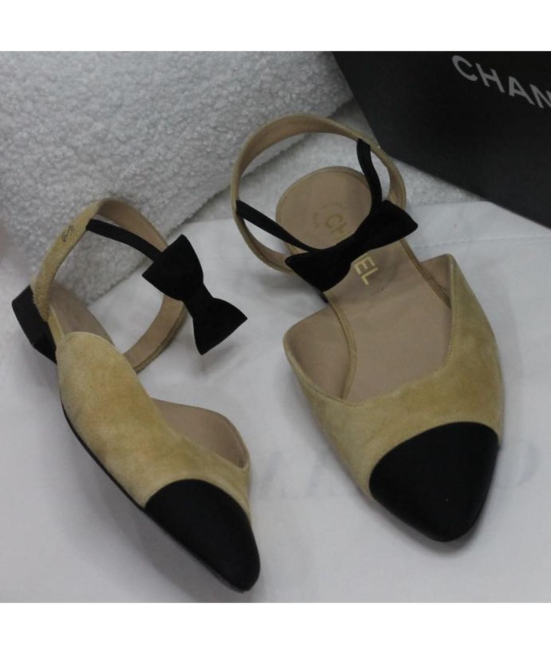 CHANEL PRE-OWNED Бежевые замшевые туфли, фото 3