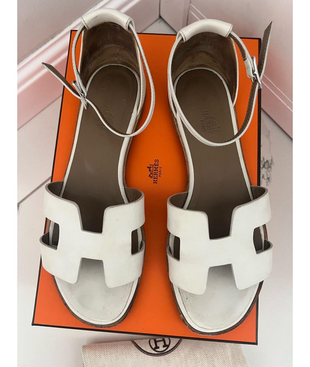 HERMES PRE-OWNED Белые кожаные сандалии, фото 3