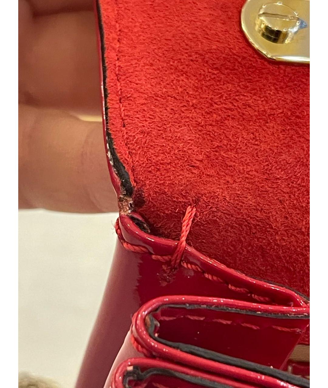VALENTINO Красная сумка через плечо из лакированной кожи, фото 5