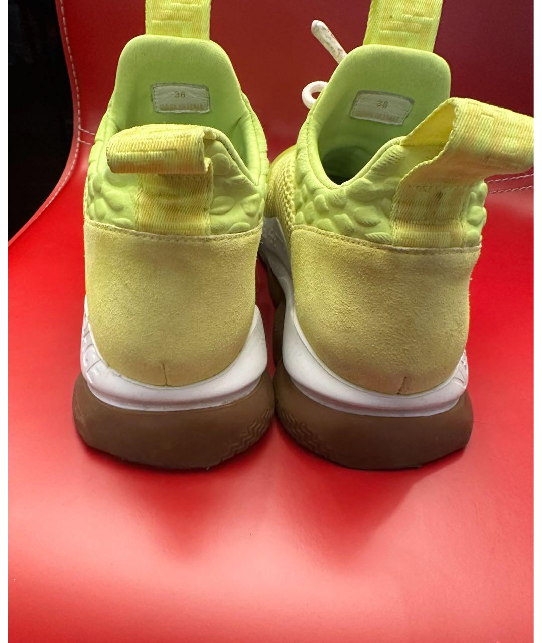 VERSACE Желтые замшевые кроссовки, фото 4