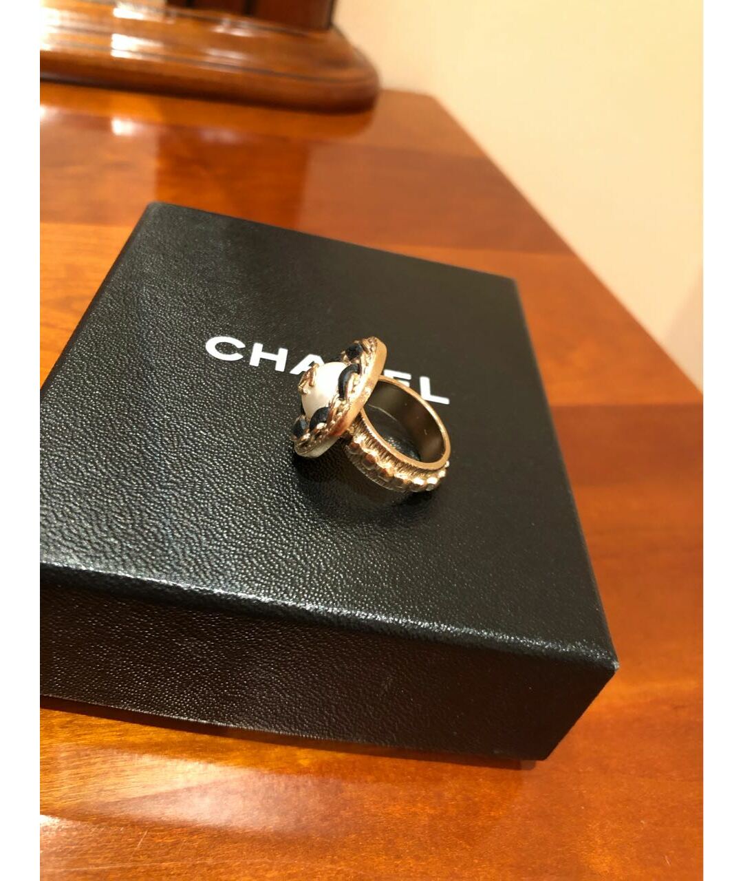 CHANEL PRE-OWNED Золотое металлическое кольцо, фото 2