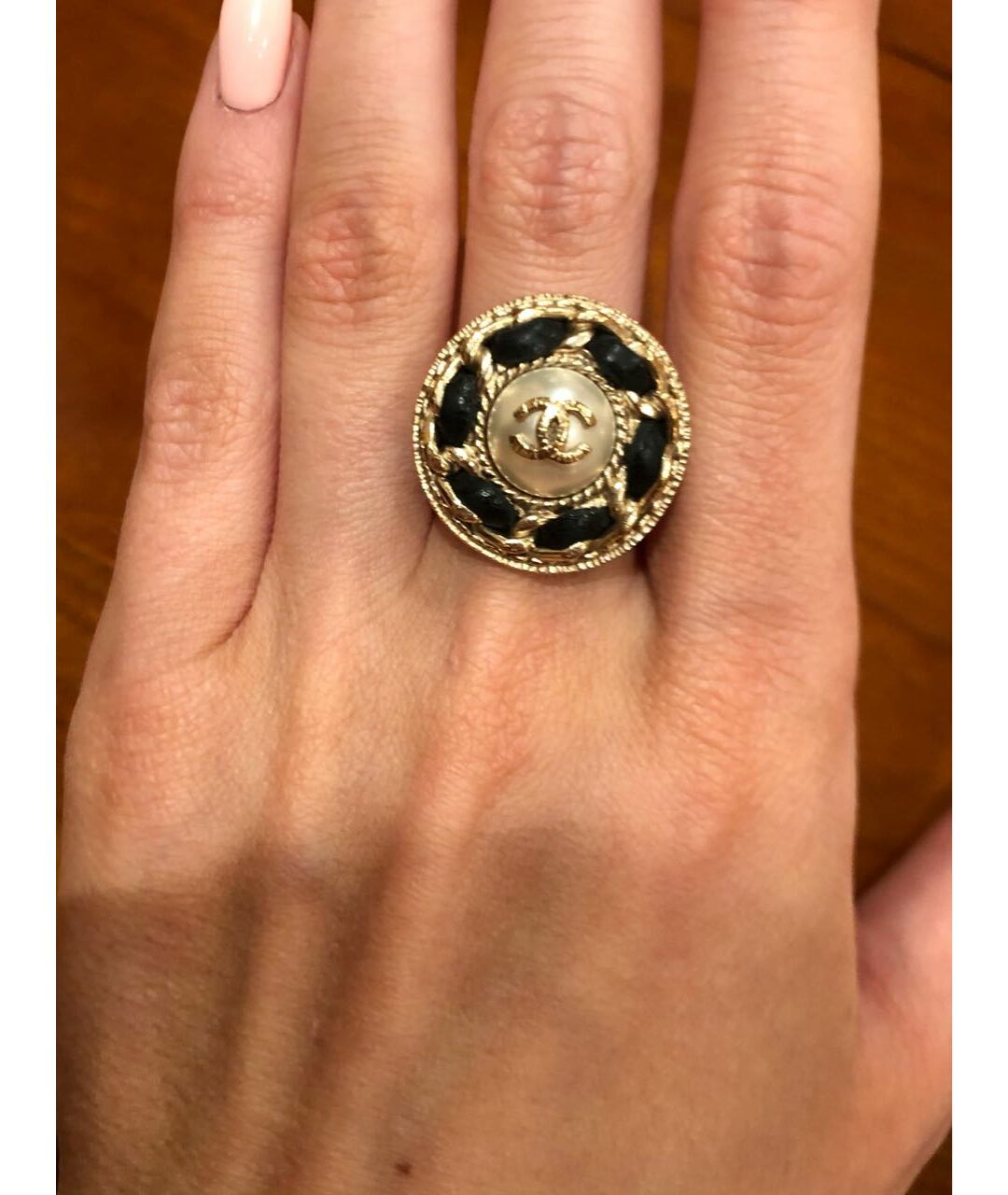 CHANEL PRE-OWNED Золотое металлическое кольцо, фото 3
